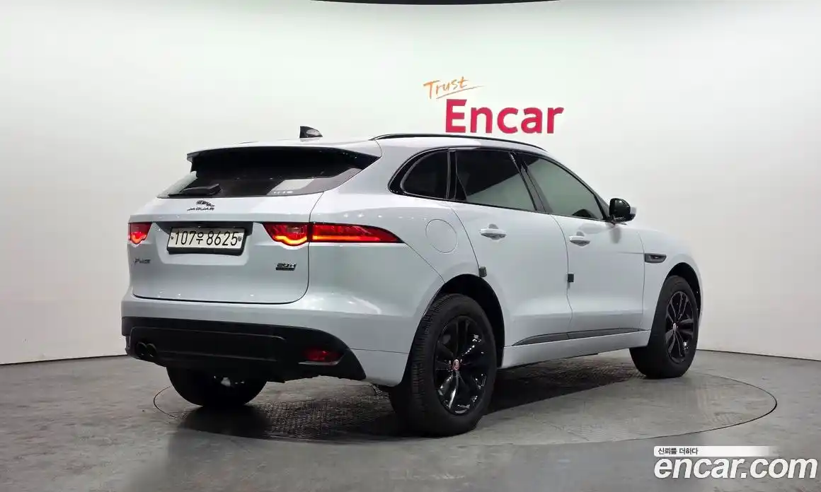 Jaguar F-Pace 2020 2.0 Автомат в Москве № 256095, фото 7