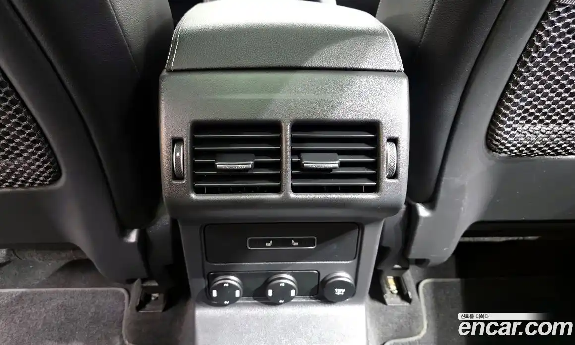 Jaguar F-Pace 2020 2.0 Автомат в Москве № 256095, фото 8