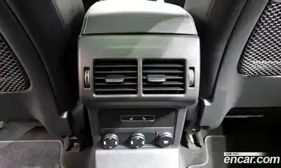 Jaguar F-Pace 2020 2.0 Автомат в Москве № 256095, миниатюра 8