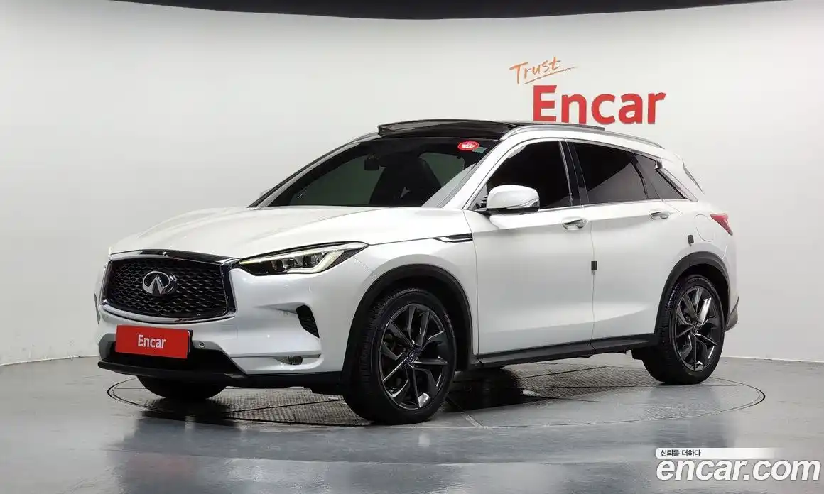 Infiniti QX50 2019 2.0 Автомат в Москве № 256138, фото 1
