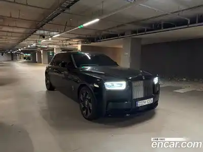 Rolls-Royce Phantom 2021 6.7 Автомат в Москве № 256710, миниатюра 2