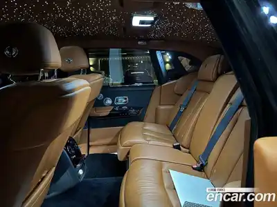 Rolls-Royce Phantom 2021 6.7 Автомат в Москве № 256710, миниатюра 9