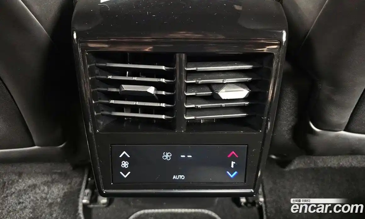 Citroen DS7 2021 2.0 Автомат в Москве № 256793, фото 18