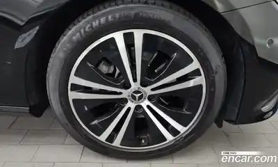 Mercedes-Benz E-Class 2021 2.0 Автомат в Москве № 264556, миниатюра 11