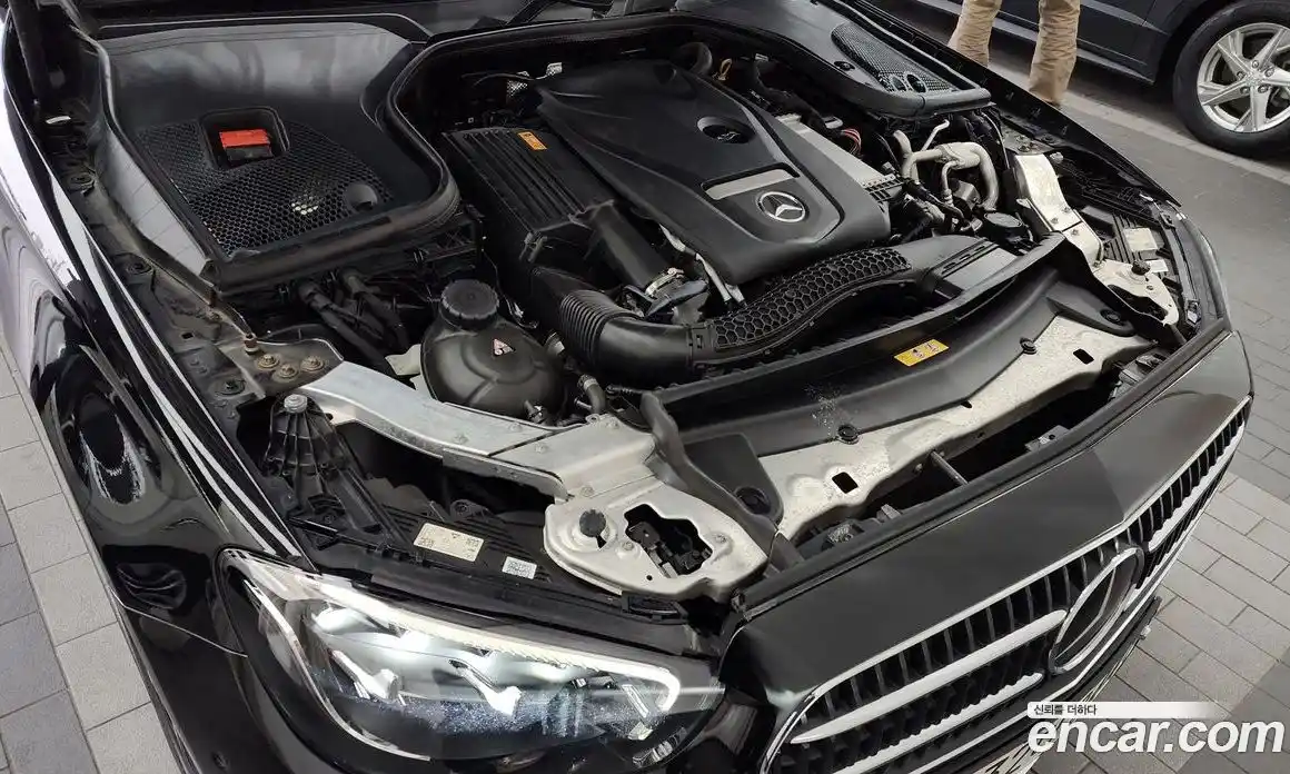 Mercedes-Benz E-Class 2021 2.0 Автомат в Москве № 264556, фото 12