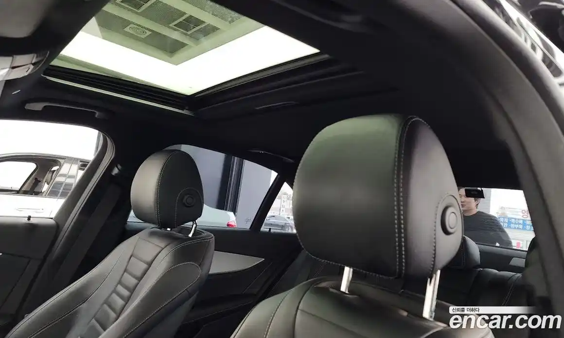 Mercedes-Benz E-Class 2021 2.0 Автомат в Москве № 264556, фото 20