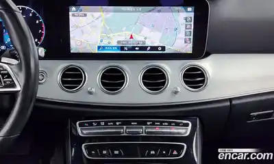 Mercedes-Benz E-Class 2021 2.0 Автомат в Москве № 264556, миниатюра 5