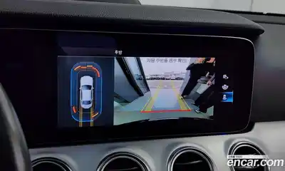 Mercedes-Benz E-Class 2021 2.0 Автомат в Москве № 264556, миниатюра 6