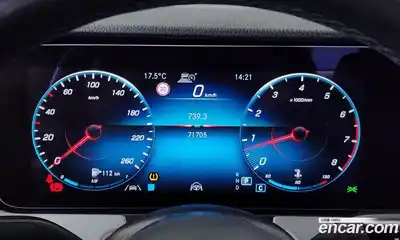 Mercedes-Benz E-Class 2021 2.0 Автомат в Москве № 264556, миниатюра 7