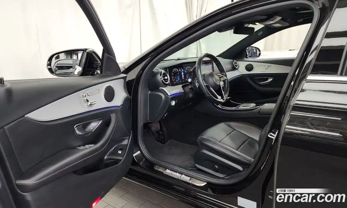 Mercedes-Benz E-Class 2021 2.0 Автомат в Москве № 264556, фото 10