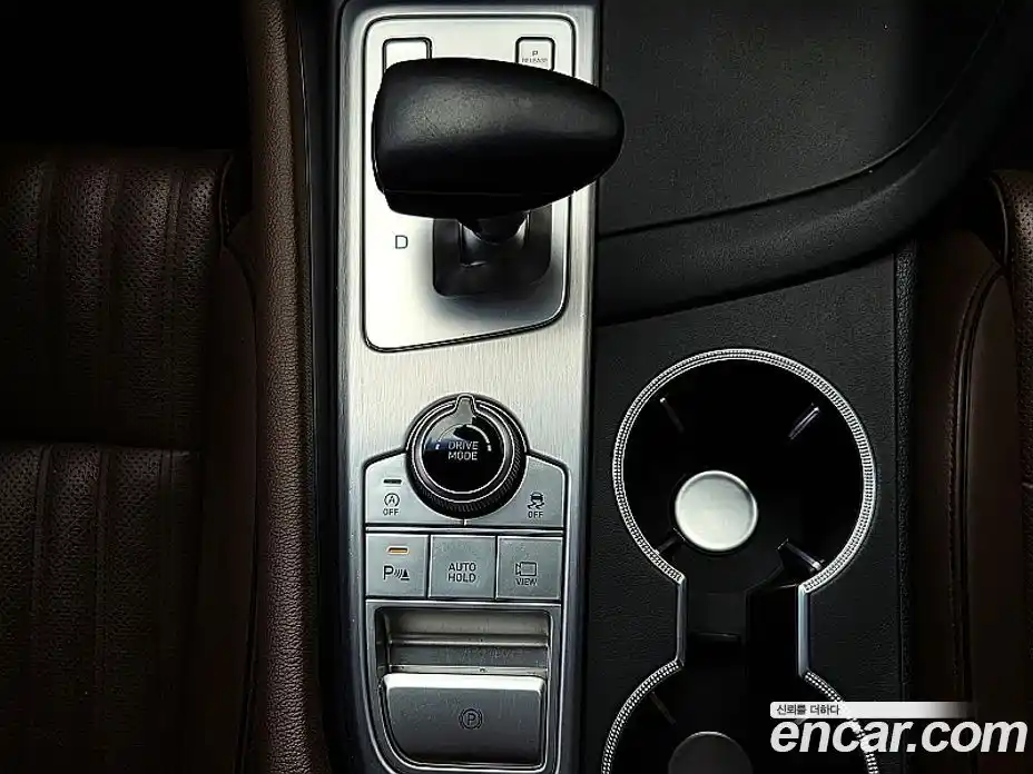 Genesis G70 2018 2.0 Автомат в Москве № 26984, фото 13