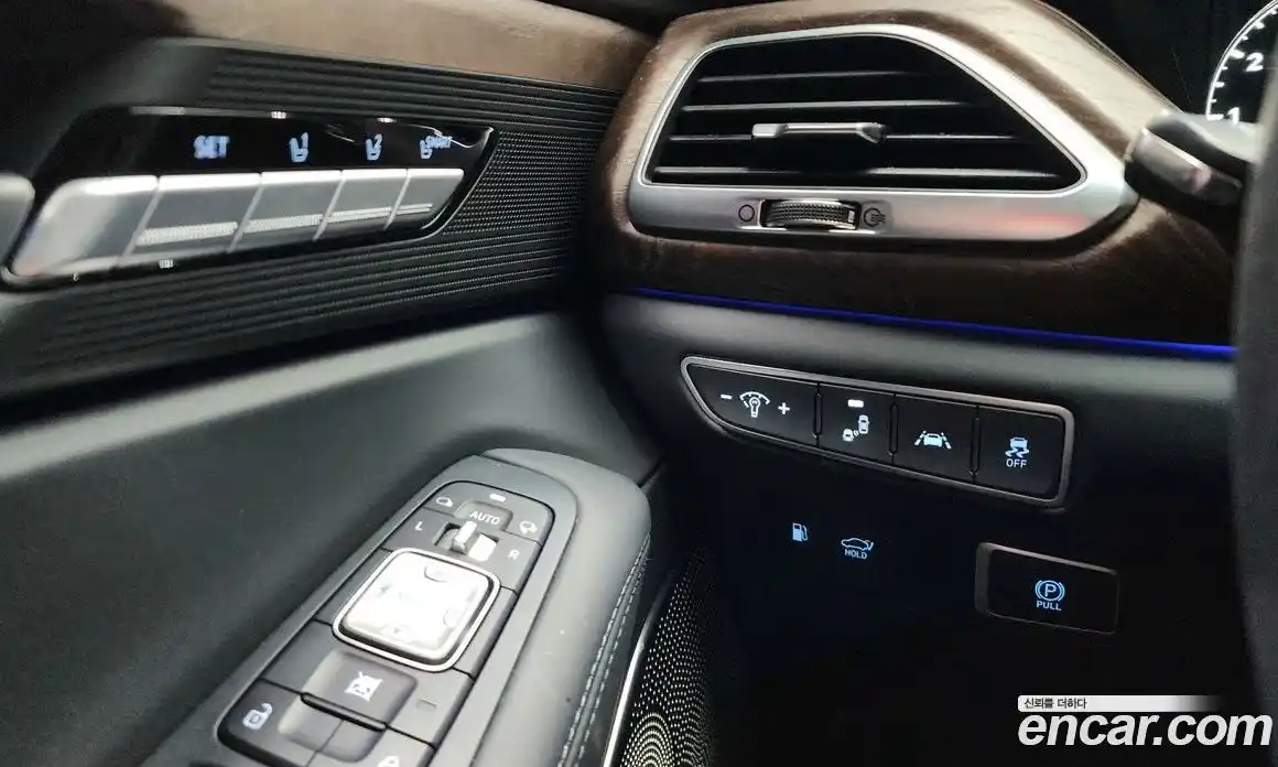 Genesis G90 2019 3.8 Автомат в Москве № 27048, фото 9