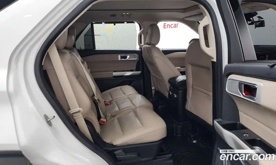 Ford Explorer 2021 2.3 Автомат в Москве № 273428, фото 13