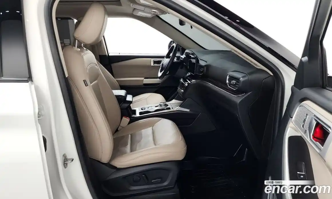 Ford Explorer 2021 2.3 Автомат в Москве № 273428, фото 9