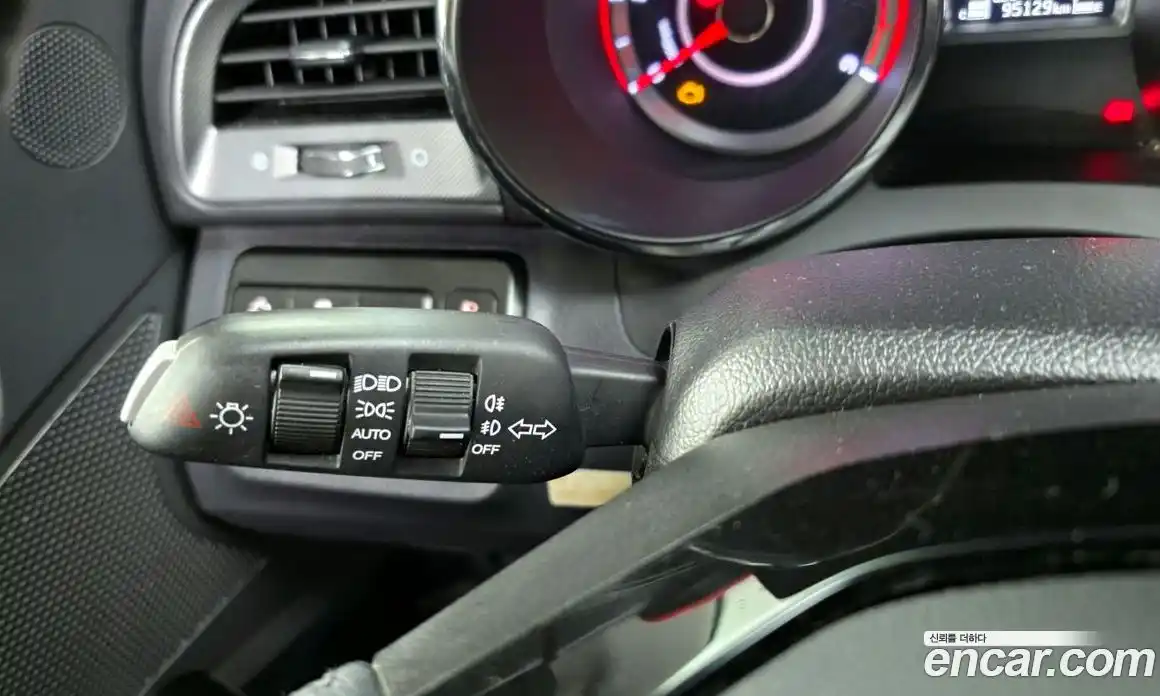 SsangYong TIBOLI 2017 1.6 Автомат в Москве № 28188, фото 17