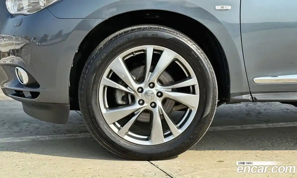 Infiniti QX60 2014 3.5 Автомат в Москве № 285531, фото 5