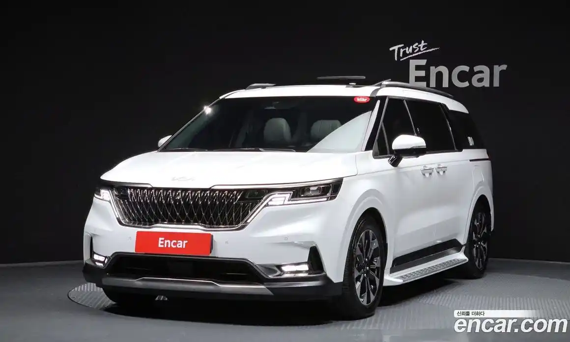 Kia Canival 2023 2.2 Автомат в Москве № 286593, фото 15