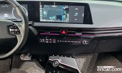 Kia EV6 2022 0.1 Автомат в Москве № 287562, миниатюра 4