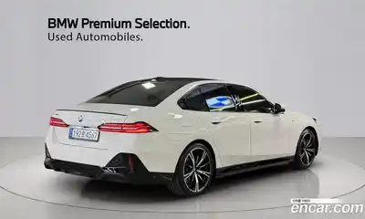 BMW 5-Series 2024 2.0 Автомат в Москве № 302881, миниатюра 2