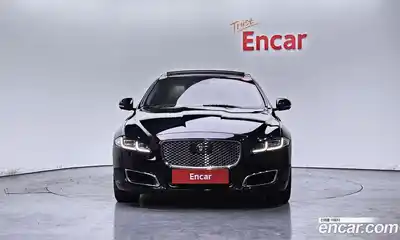Jaguar XJ 2016 3.0 Автомат в Москве № 305138, миниатюра 4