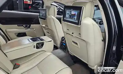 Jaguar XJ 2016 3.0 Автомат в Москве № 305138, миниатюра 8