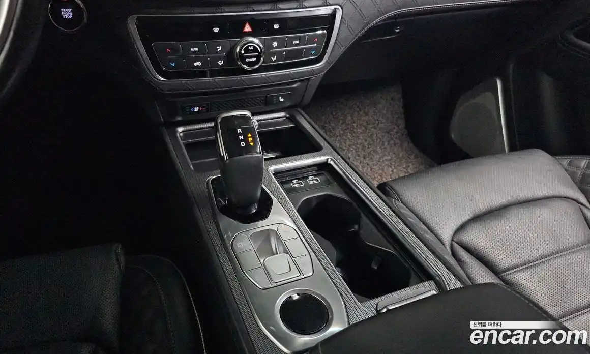 SsangYong Rexton 2023 2.2 Автомат в Москве № 30786, фото 7