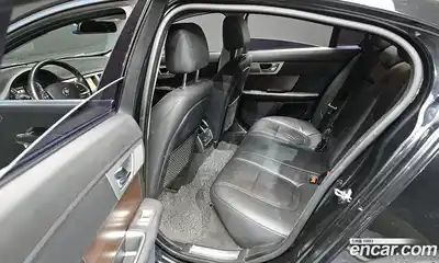 Jaguar XF 2015 3.0 Автомат в Москве № 311262, миниатюра 9