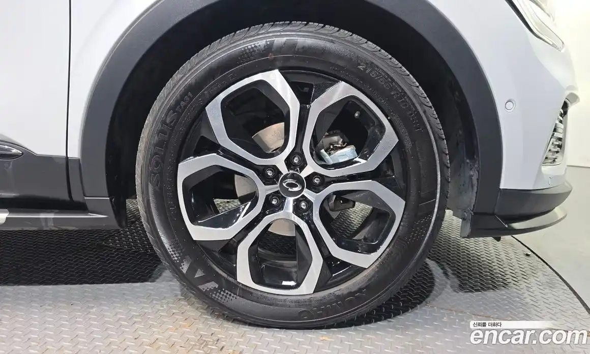 Renault XM3 2023 1.3 Автомат в Москве № 316172, фото 19