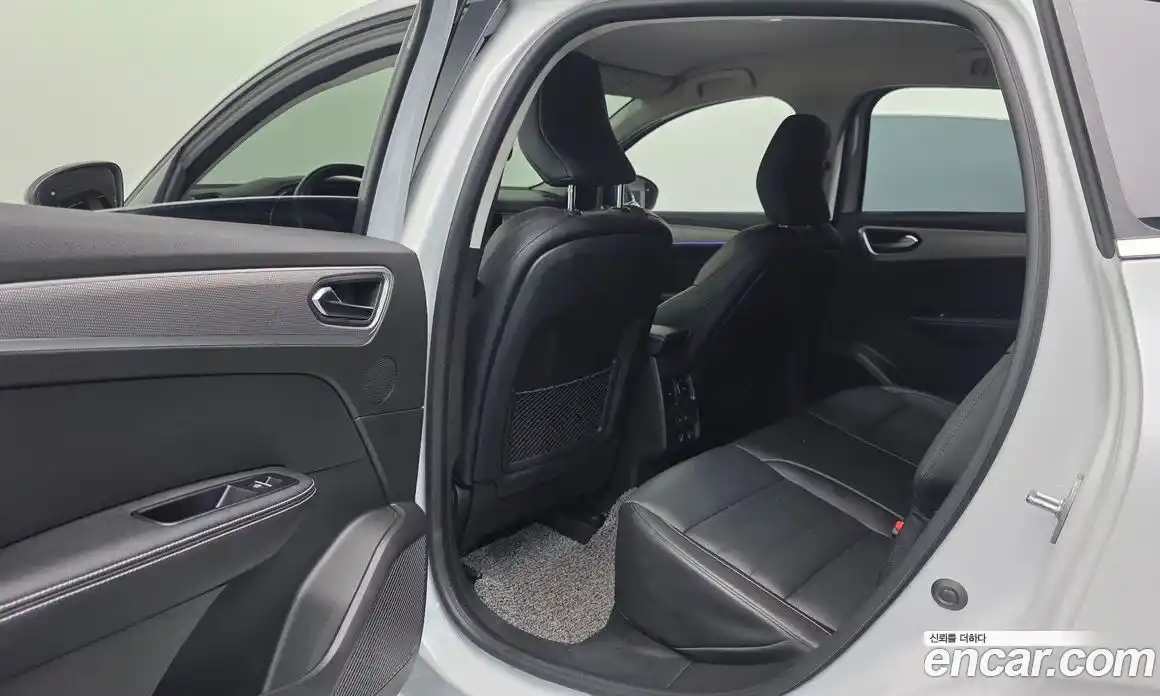 Renault XM3 2023 1.3 Автомат в Москве № 316172, фото 3