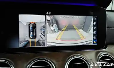 Mercedes-Benz E-Class 2019 2.0 Автомат в Москве № 323444, миниатюра 4