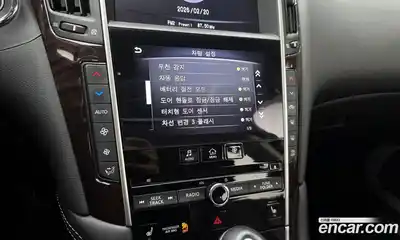 Infiniti Q50 2017 3.5 Автомат в Москве № 326825, миниатюра 9