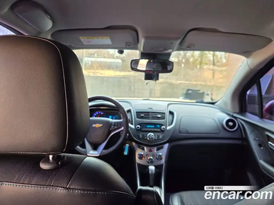 Chevrolet Trax 2014 1.4 Автомат в Москве № 327934, фото 14