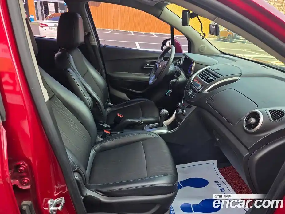 Chevrolet Trax 2014 1.4 Автомат в Москве № 327934, фото 17