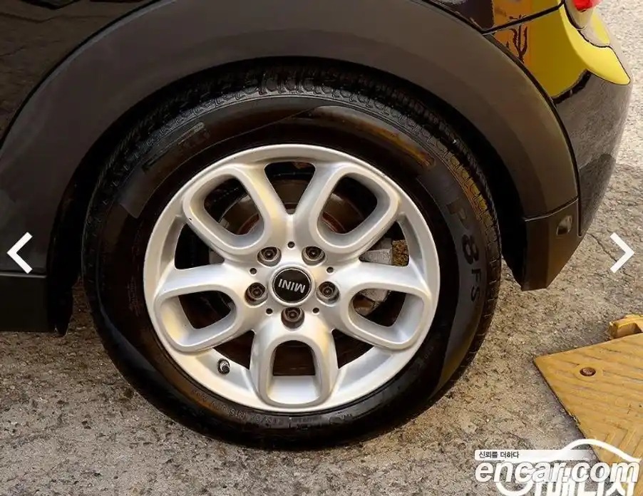 Mini Cooper 2016 1.5 Автомат в Москве № 329495, фото 19