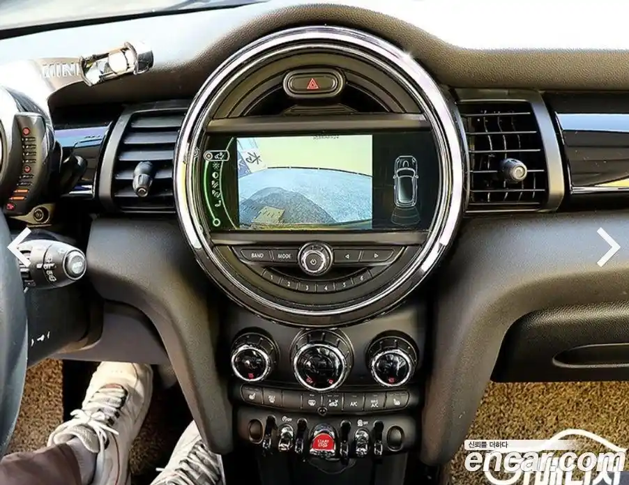 Mini Cooper 2016 1.5 Автомат в Москве № 329495, фото 9