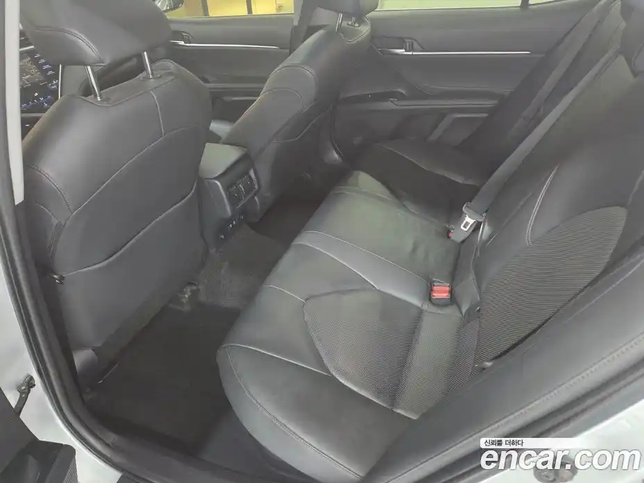 Toyota Camry 2018 2.5 Вариатор в Москве № 330263, фото 16