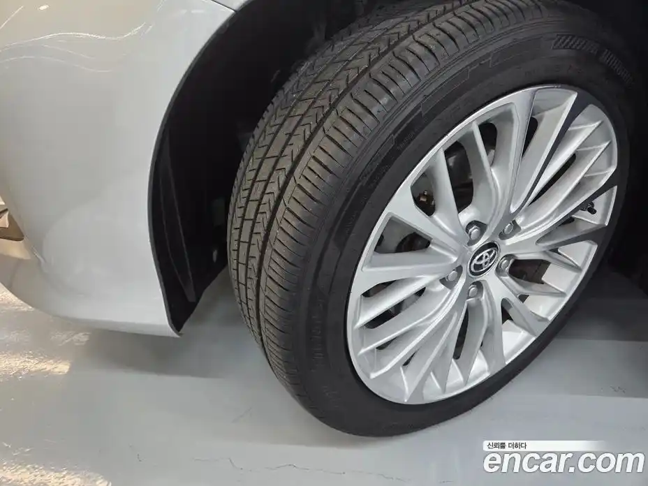 Toyota Camry 2018 2.5 Вариатор в Москве № 330263, фото 19