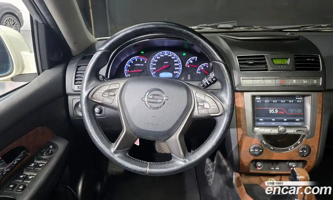 SsangYong Rexton 2016 2.2 Автомат в Москве № 33033, фото 4