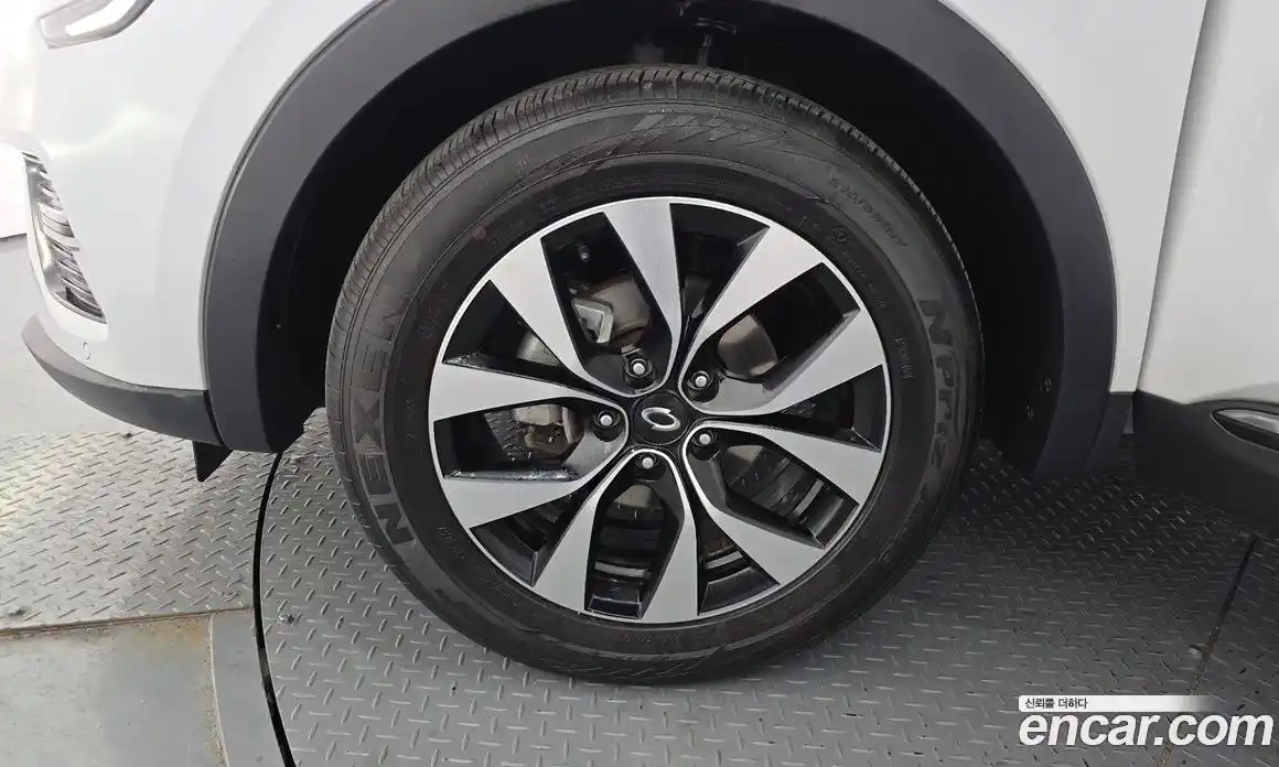 Renault XM3 2023 1.6 Автомат в Москве № 333693, фото 12