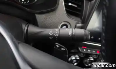 Renault XM3 2023 1.6 Автомат в Москве № 333693, миниатюра 2