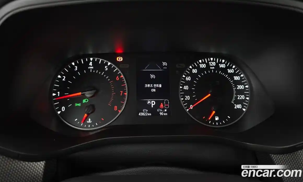 Renault XM3 2023 1.6 Автомат в Москве № 333693, фото 6