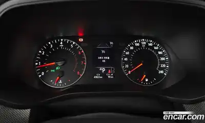 Renault XM3 2023 1.6 Автомат в Москве № 333693, миниатюра 6