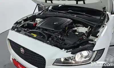 Jaguar F-Pace 2018 2.0 Автомат в Москве № 335827, миниатюра 12