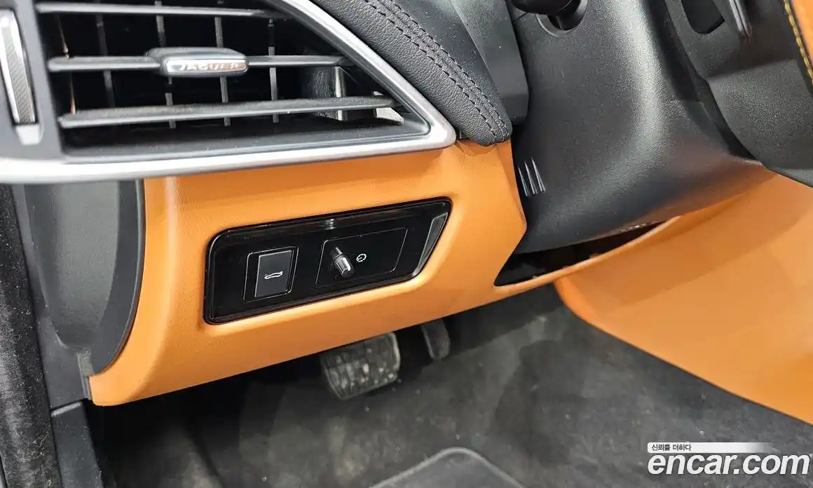 Jaguar XE 2017 2.0 Автомат в Москве № 335845, фото 6