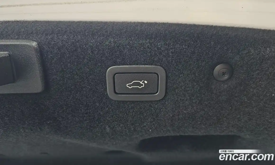 Jaguar XF 2017 2.0 Автомат в Москве № 335853, фото 19