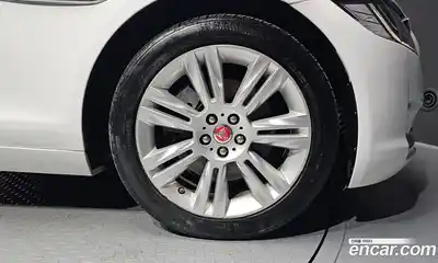 Jaguar XF 2017 2.0 Автомат в Москве № 335853, миниатюра 5