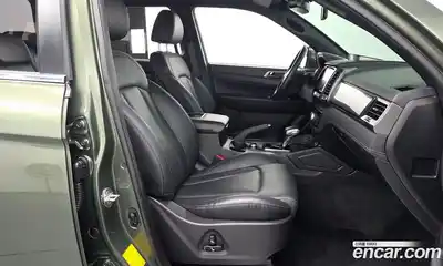 SsangYong Rexton 2022 2.2 Автомат в Москве № 33994, миниатюра 3