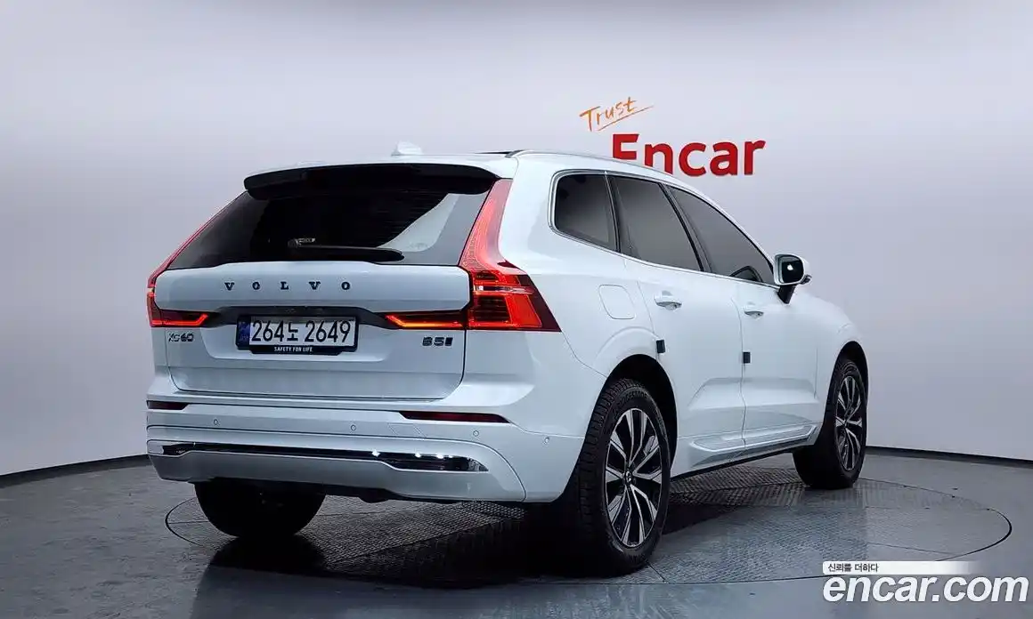 Volvo XC60 2025 2.0 Автомат в Москве № 344003, фото 18