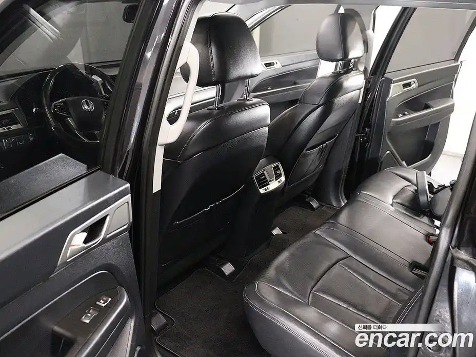 SsangYong Rexton 2018 2.2 Автомат в Москве № 34465, фото 16