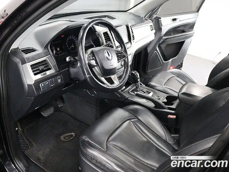 SsangYong Rexton 2018 2.2 Автомат в Москве № 34465, фото 17